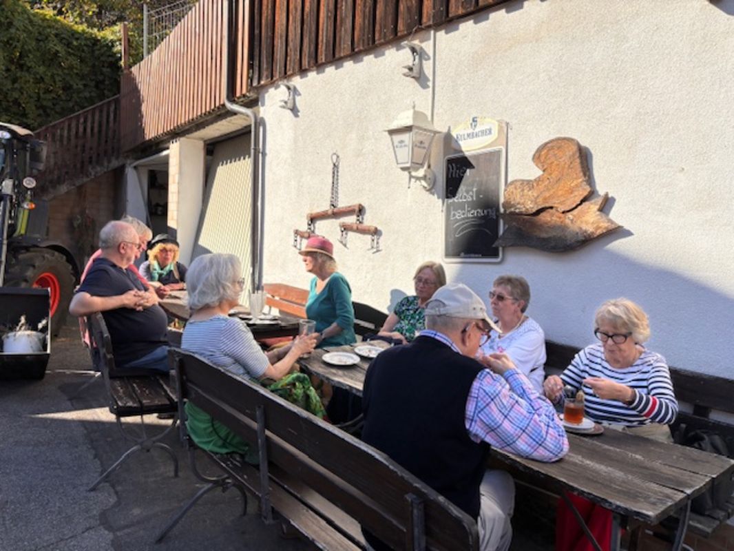 Kaffeepause vor der Führung